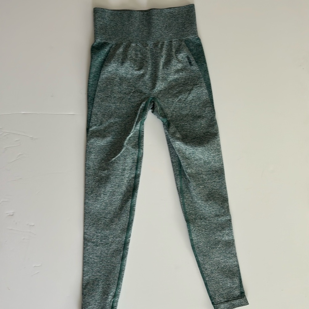 Gymshark marled green tights, women’s XS, EUC